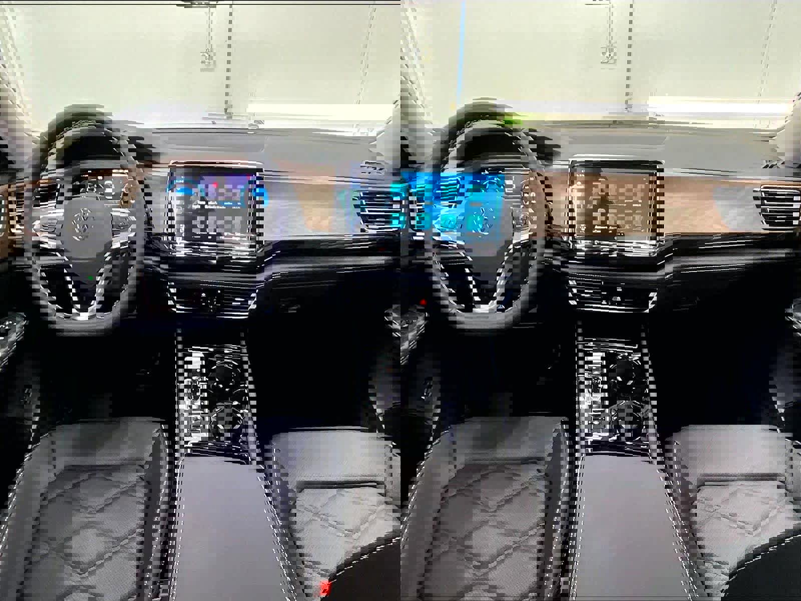 New 2026 Volkswagen Atlas SE image 7