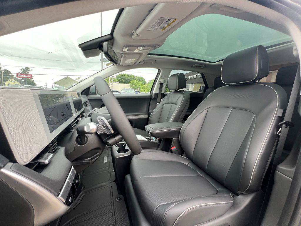 New 2024 Hyundai Ioniq 5 Limited AWD/4WD image 16