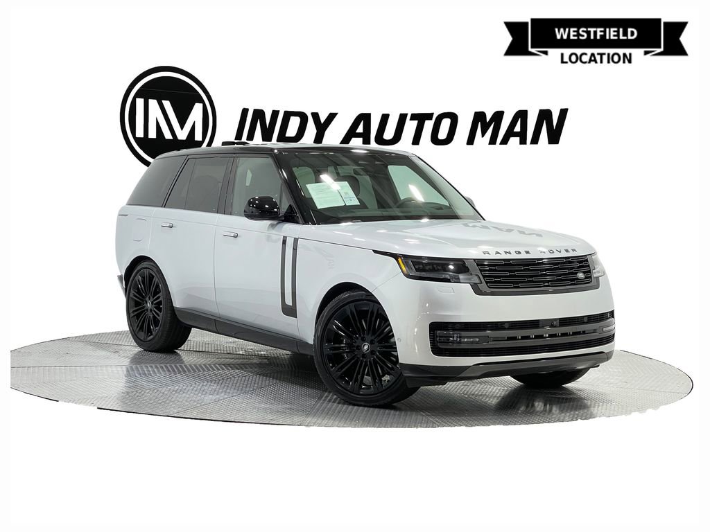 Used 2024 Land Rover Range Rover SE image 1