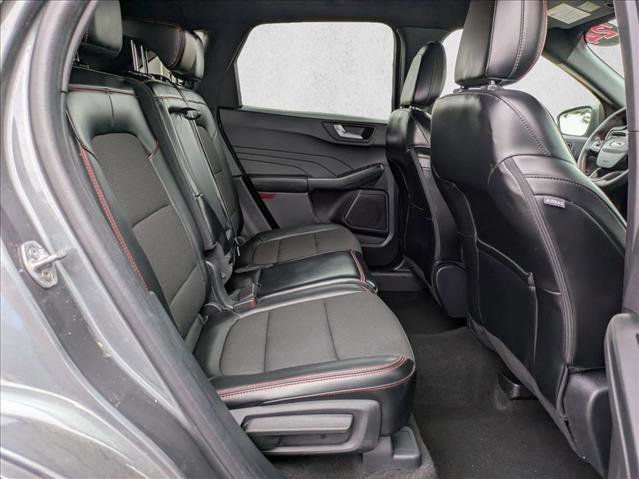 Used 2024 Ford Escape ST-Line w/ Cold Weather Package FWD image 25