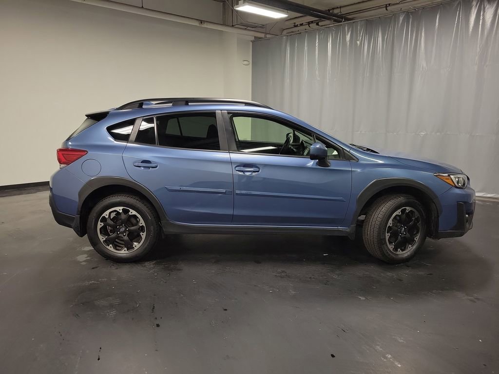 Used 2021 Subaru Crosstrek 2.0i Premium image 9