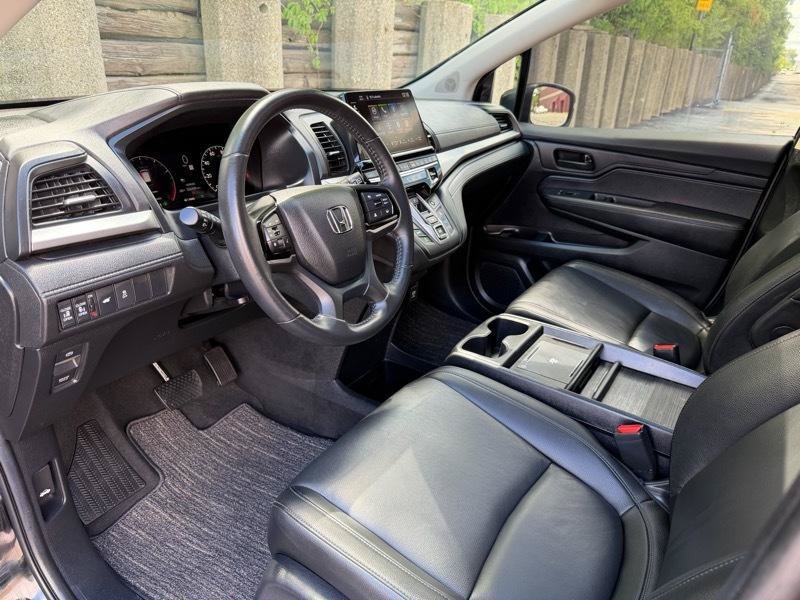 Used 2025 Honda Odyssey EX-L image 16