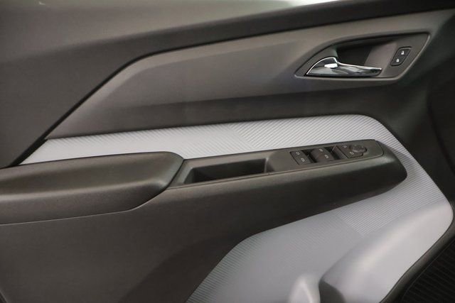 New 2027 Chevrolet Bolt LT w/ Comfort Package image 9