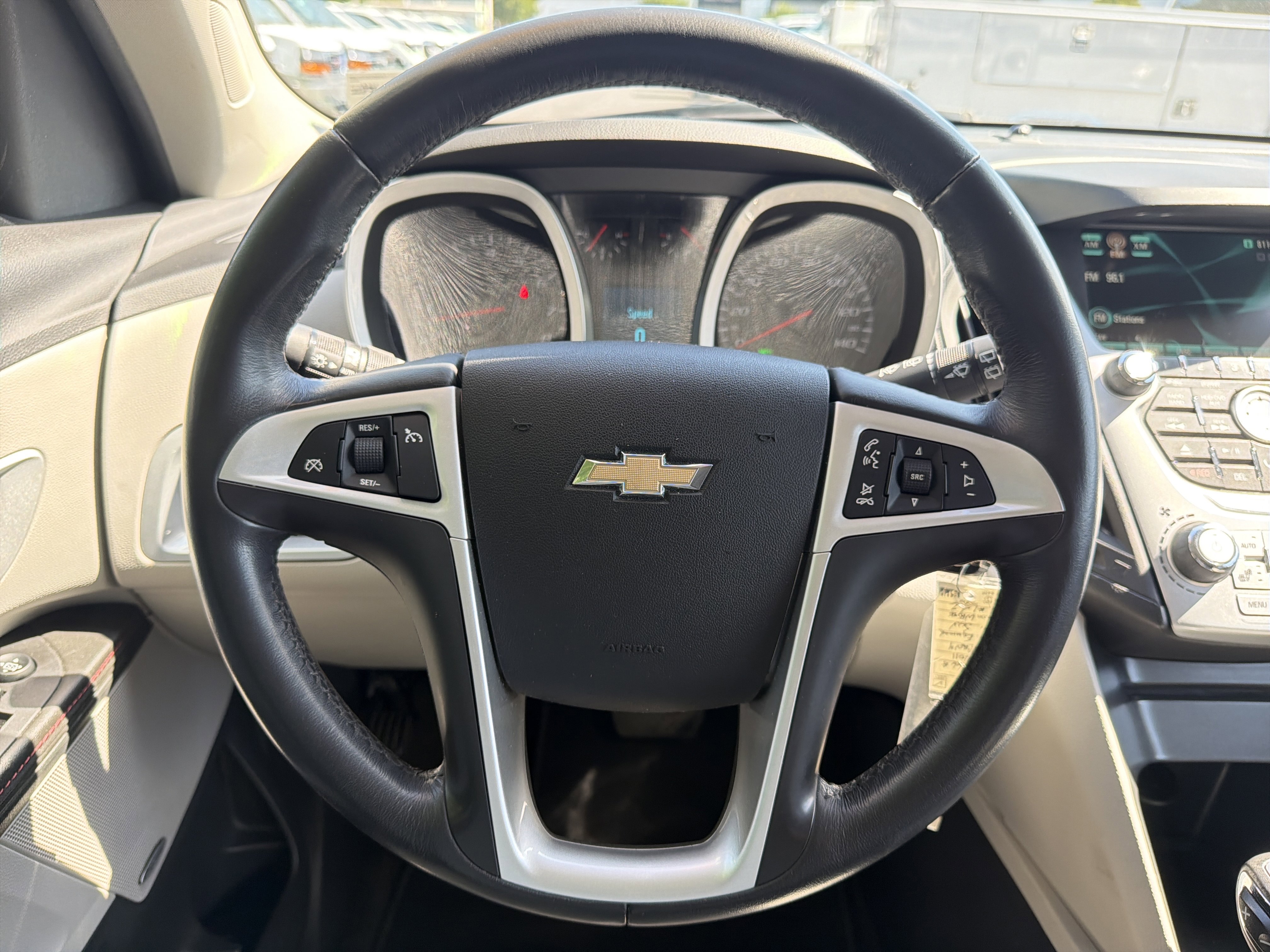 Used 2011 Chevrolet Equinox LTZ AWD/4WD image 18