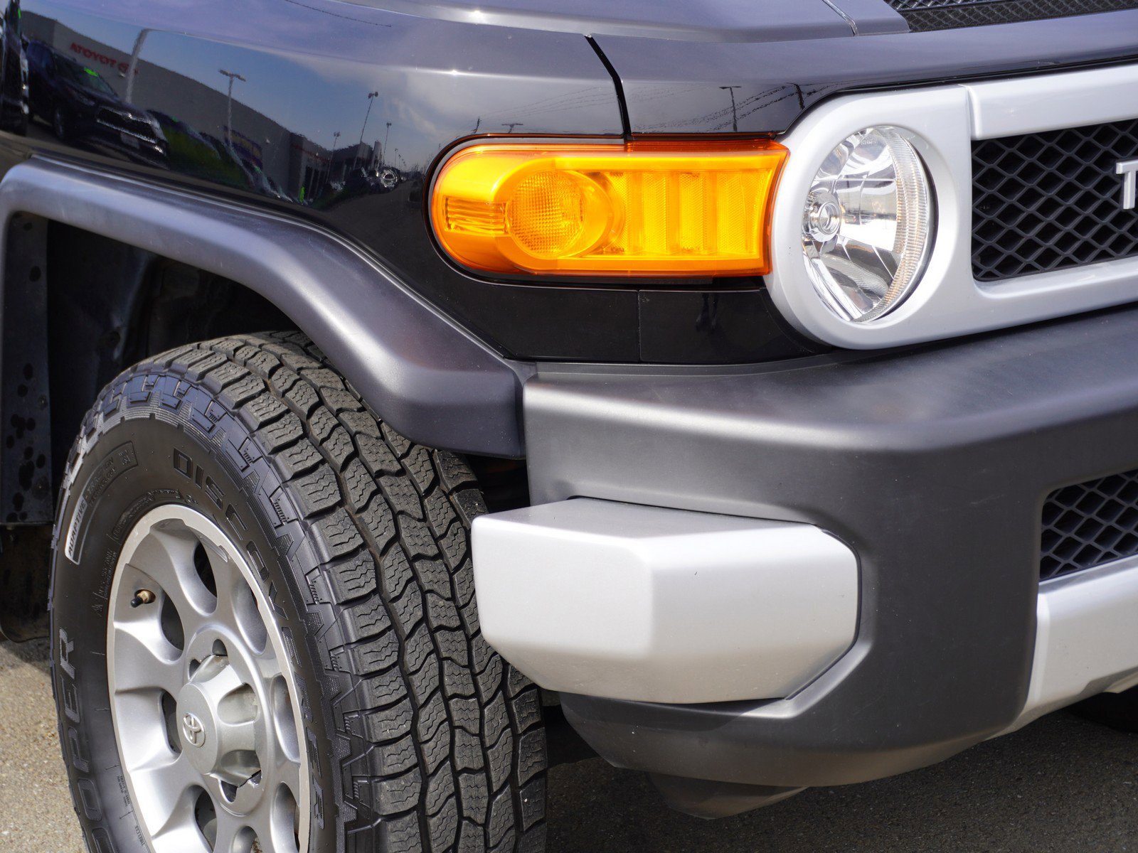 Used 2011 Toyota FJ Cruiser 4WD image 3