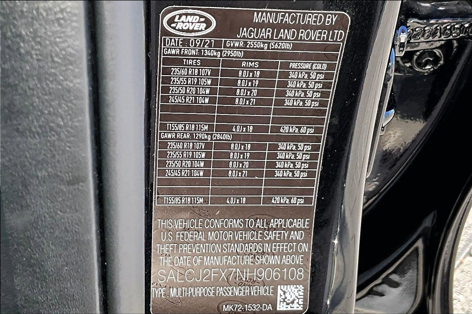 Used 2022 Land Rover Discovery Sport S image 35