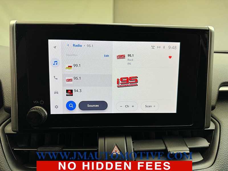 Used 2023 Toyota RAV4 XLE image 22