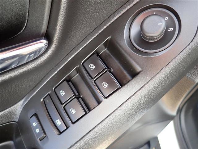 Used 2022 Chevrolet Trax LT w/ Driver Confidence Package image 13