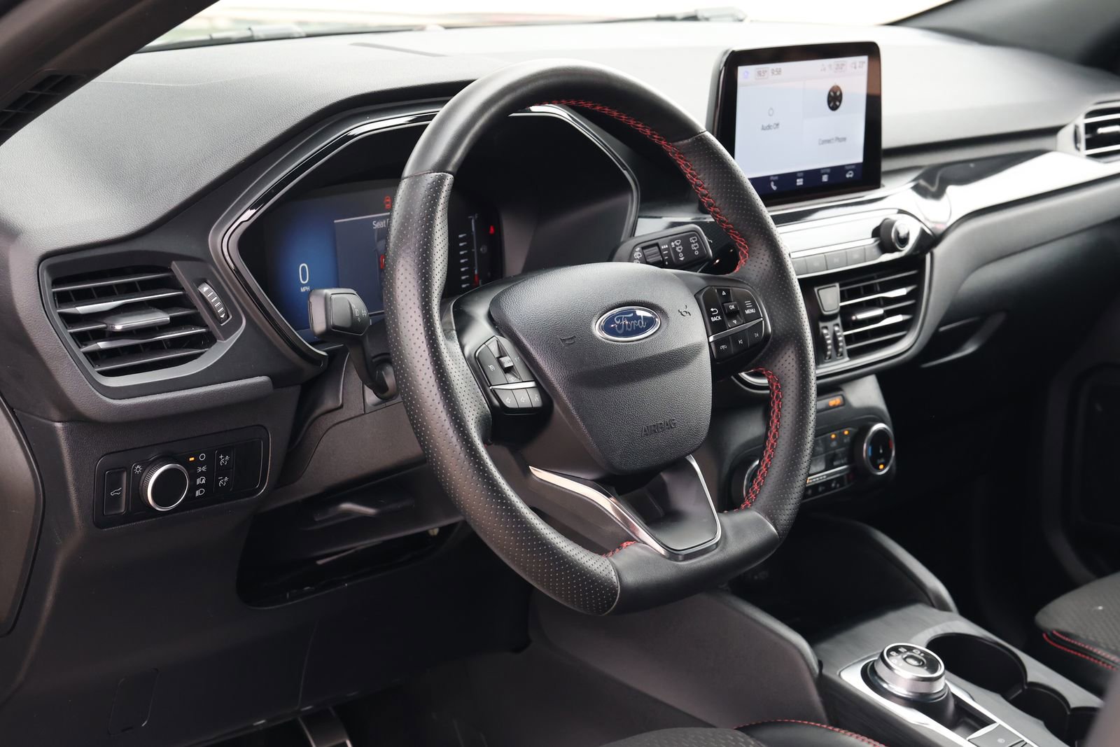 Used 2024 Ford Escape ST-Line AWD/4WD image 15