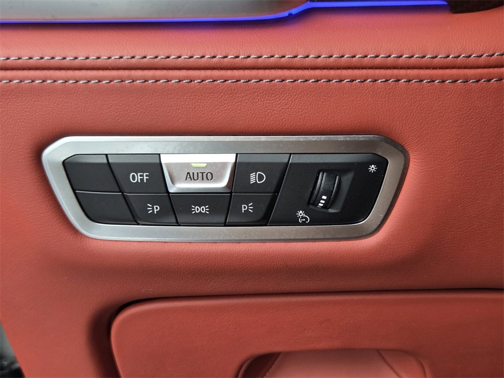 Used 2021 BMW X5 M w/ Competition Package image 37