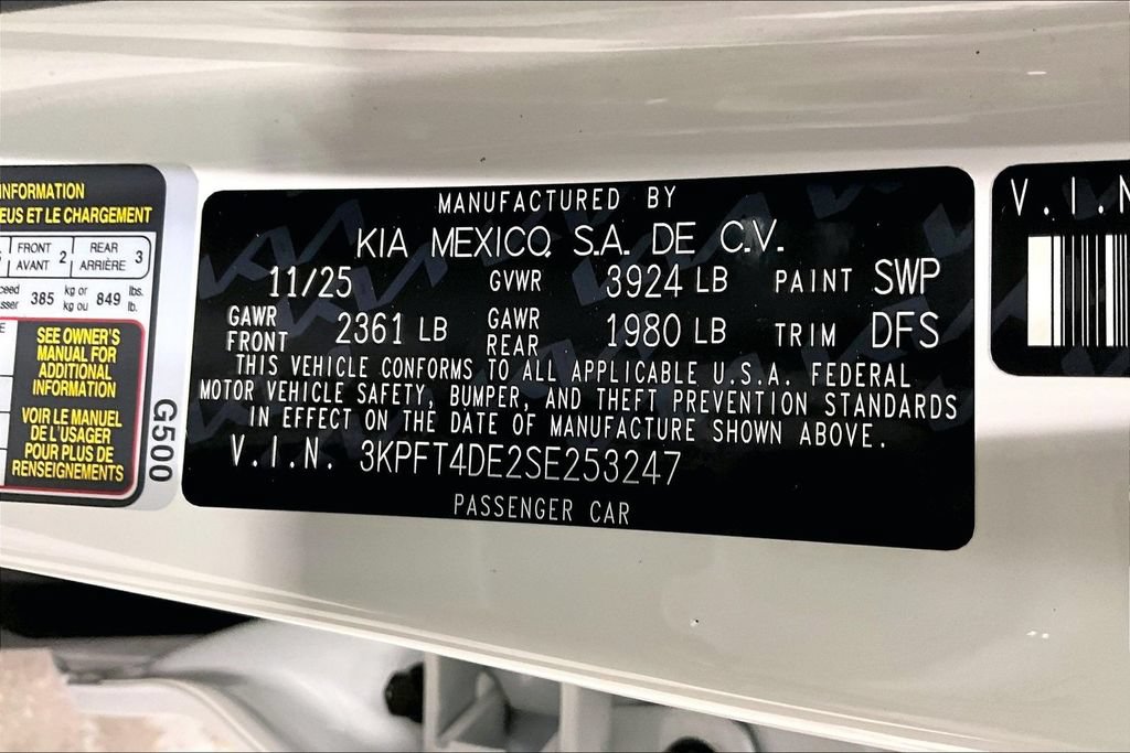 New 2025 Kia K4 FWD image 23