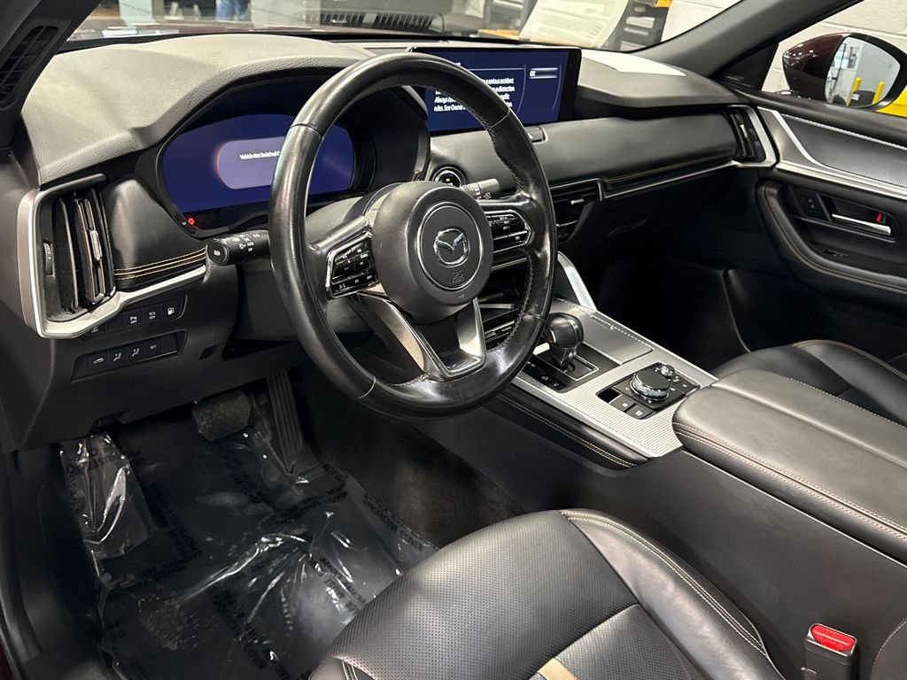 Used 2024 MAZDA CX-90 Plug-In Hybrid w/ Premium Plus AWD/4WD image 5