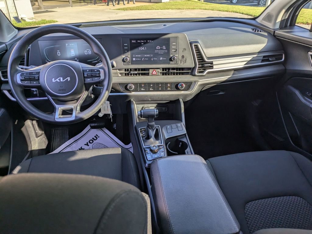 Used 2024 Kia Sportage LX image 26