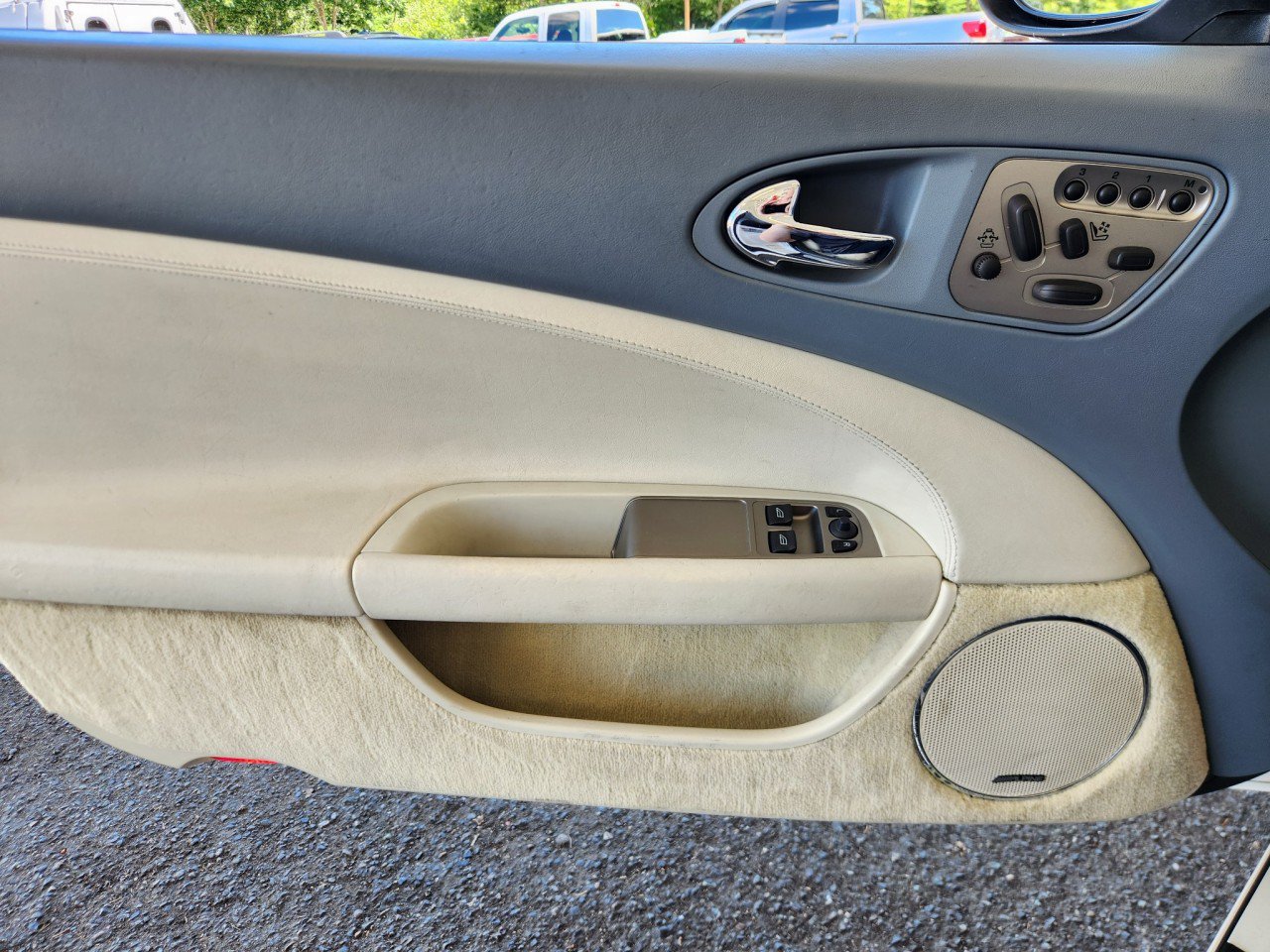 Used 2007 Jaguar XK Convertible RWD image 11