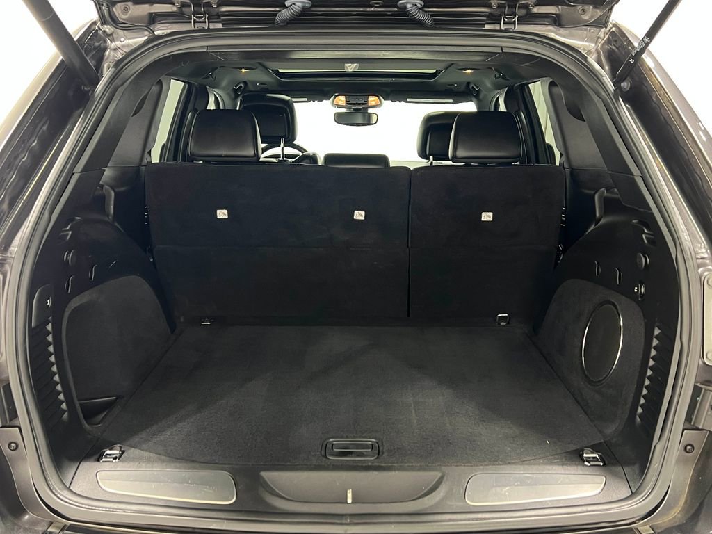 Used 2019 Jeep Grand Cherokee Limited w/ Luxury Group II image 27