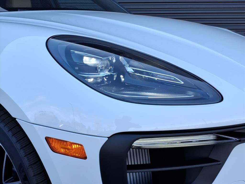 New 2026 Porsche Macan S image 33