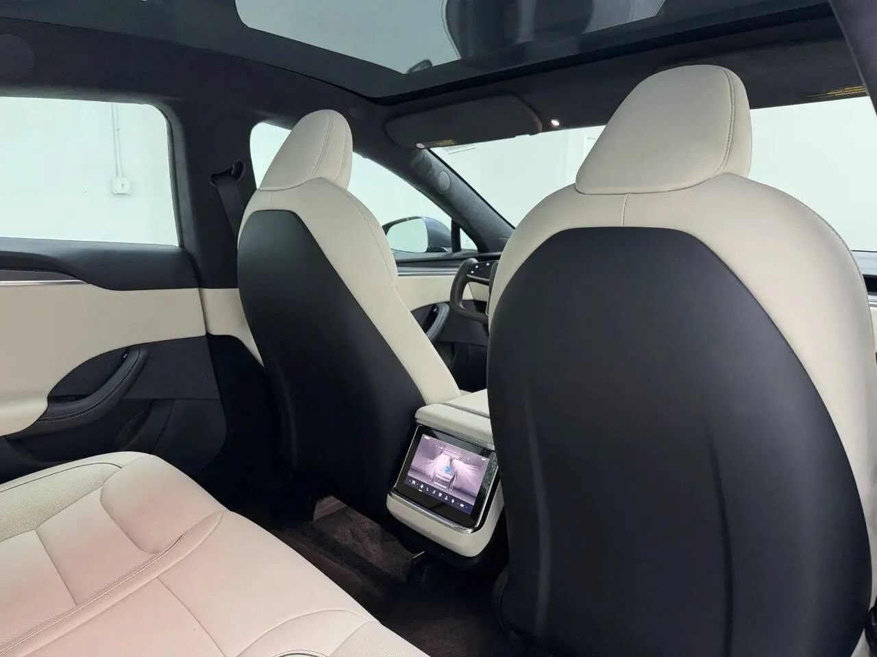 Used 2021 Tesla Model S Plaid AWD/4WD image 14