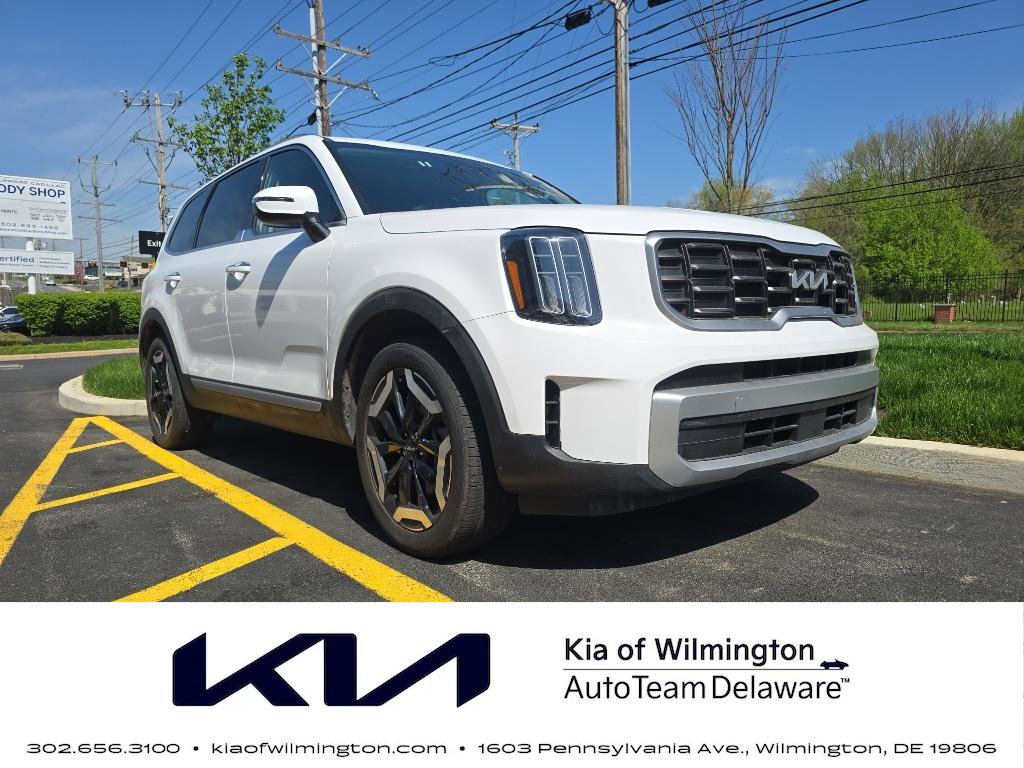 Used 2025 Kia Telluride S