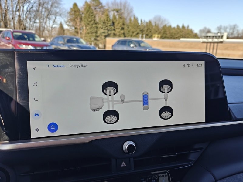 Used 2025 Toyota Crown Signia image 33