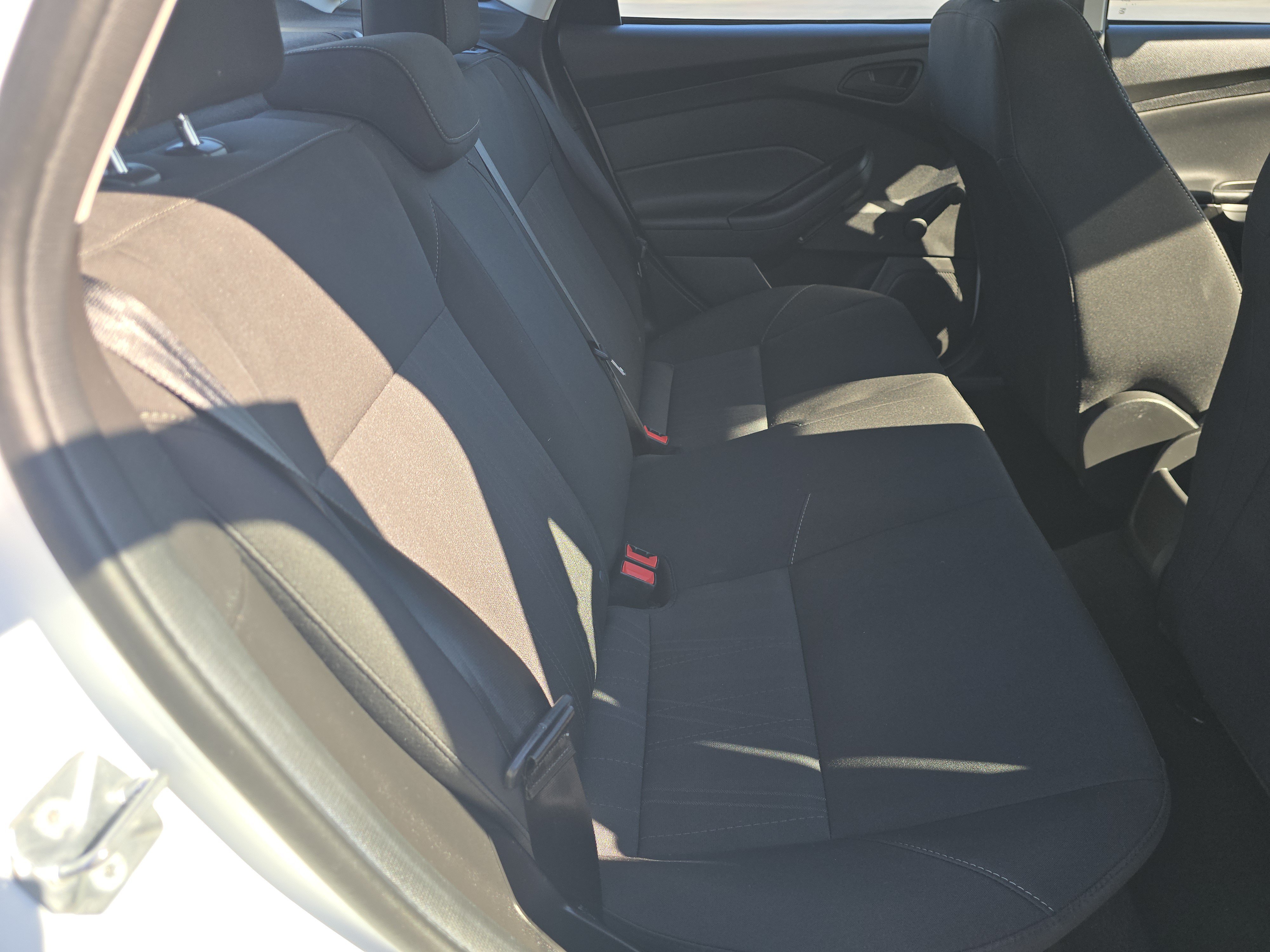 Used 2018 Ford Focus S FWD image 15