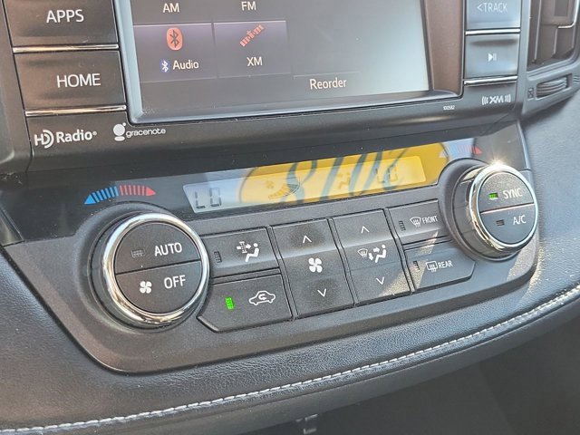 Used 2018 Toyota RAV4 XLE image 29