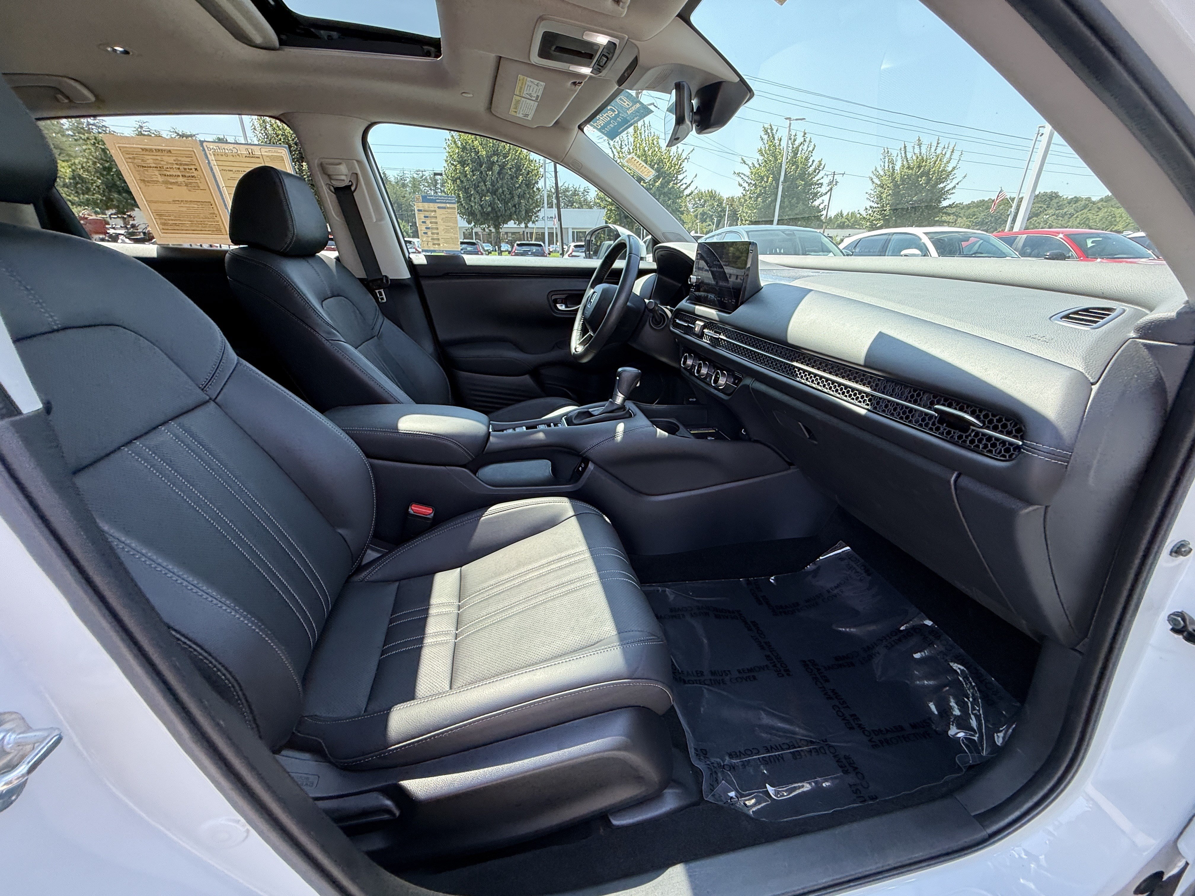 Certified 2024 Honda HR-V EX-L image 34
