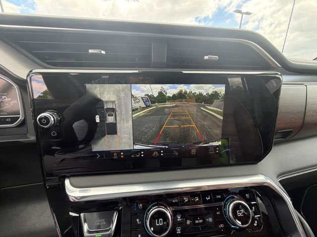 Used 2025 GMC Sierra 2500 Denali Ultimate w/ Max Trailering Package AWD/4WD image 17