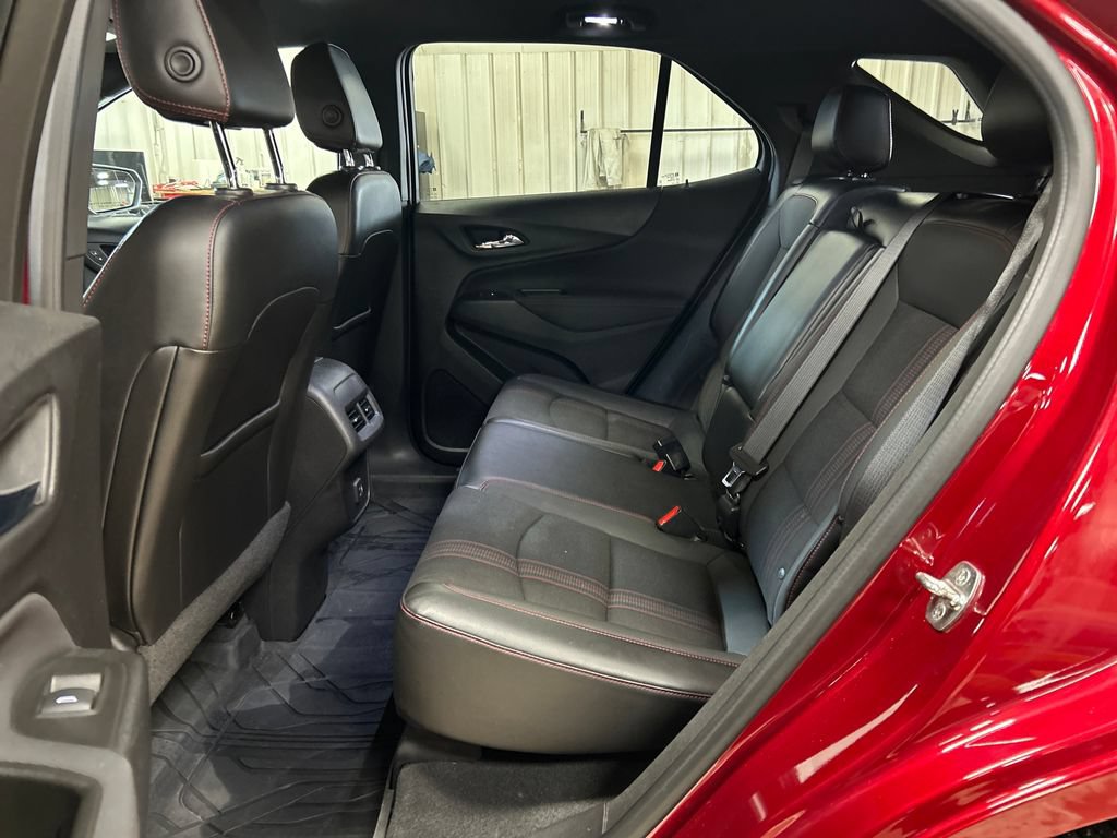Used 2022 Chevrolet Equinox RS AWD/4WD image 25