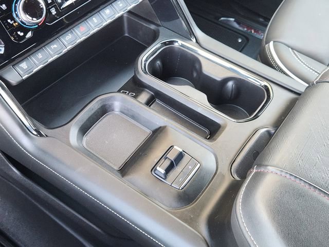 Used 2025 GMC Sierra 2500 AT4X image 18