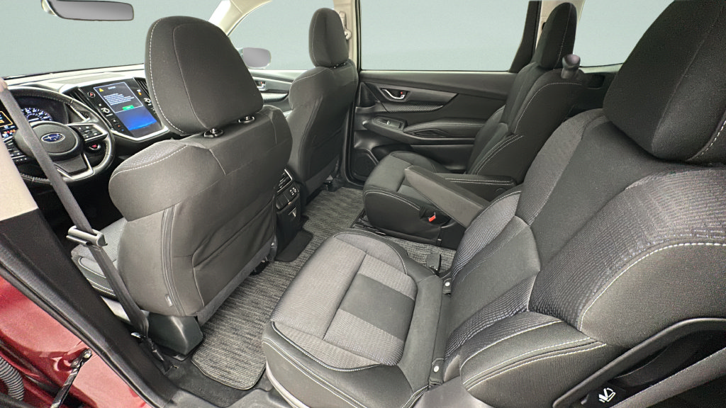 Used 2025 Subaru Ascent Premium AWD/4WD image 9