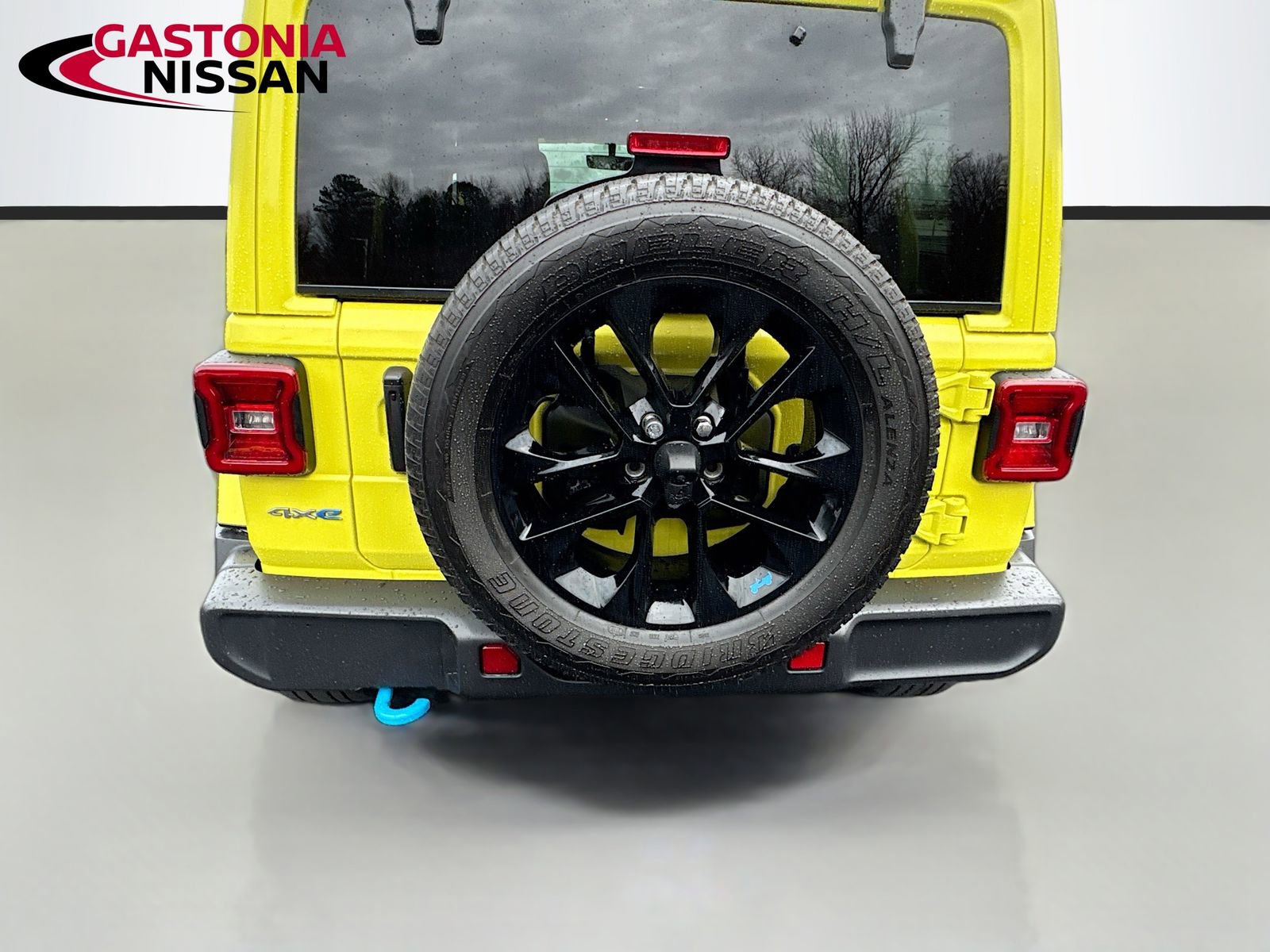 Used 2023 Jeep Wrangler Sahara 4xe w/ Cold Weather Group image 34