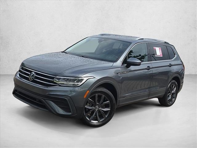 Certified 2022 Volkswagen Tiguan SE