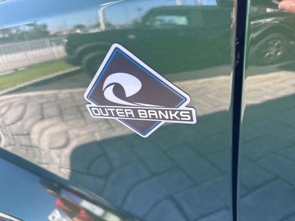 Used 2025 Ford Bronco Outer Banks image 5