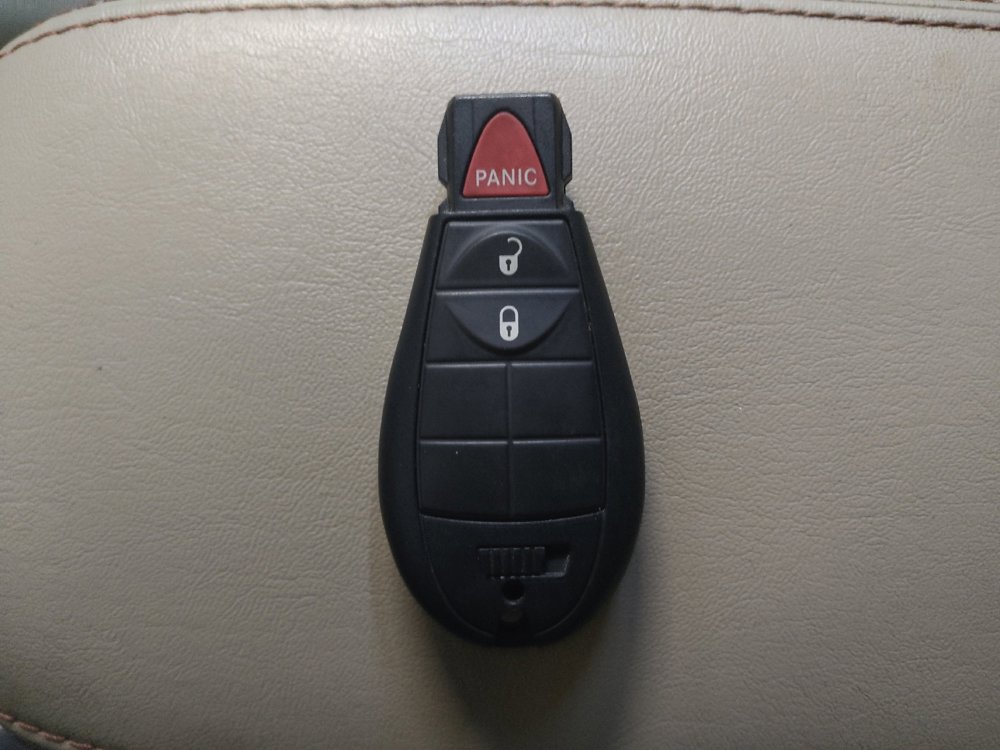 Used 2019 Jeep Cherokee Latitude w/ Popular Appearance Group image 32