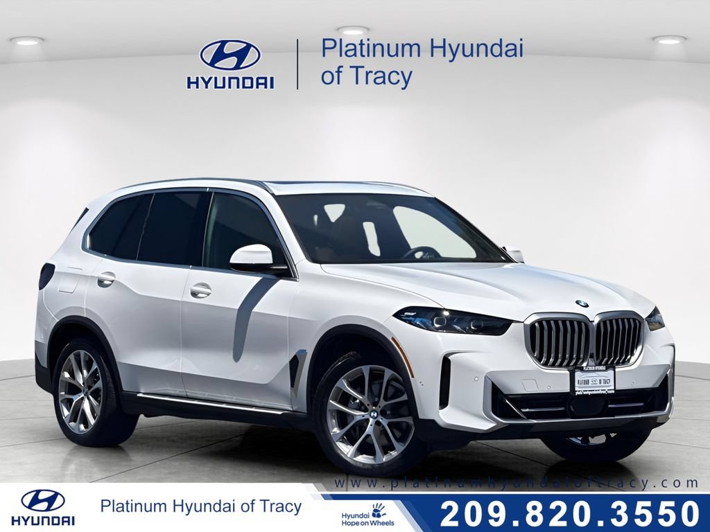 Used 2025 BMW X5 xDrive40i w/ Climate Comfort Package AWD/4WD image 1