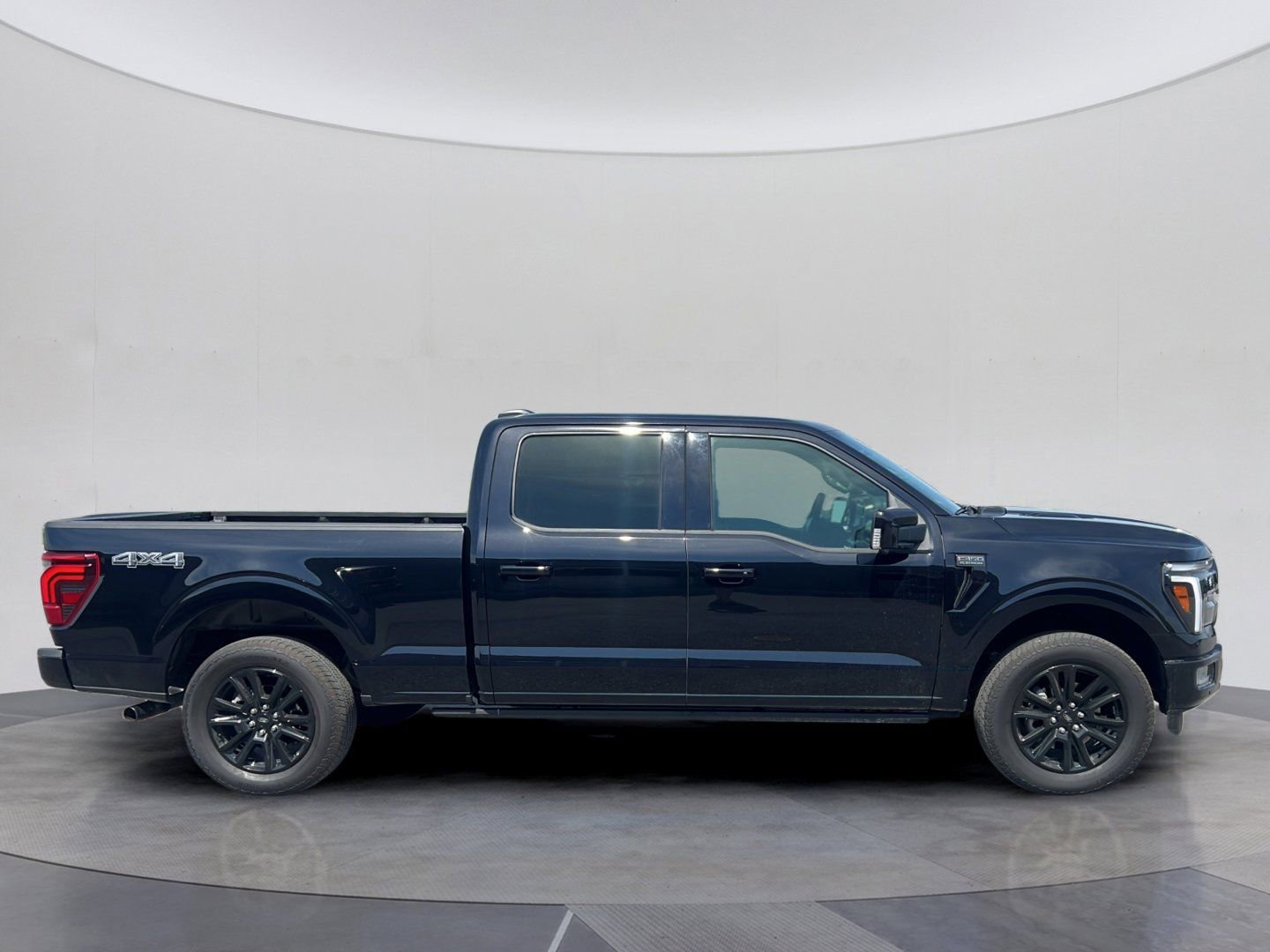 Used 2025 Ford F150 Platinum AWD/4WD image 7