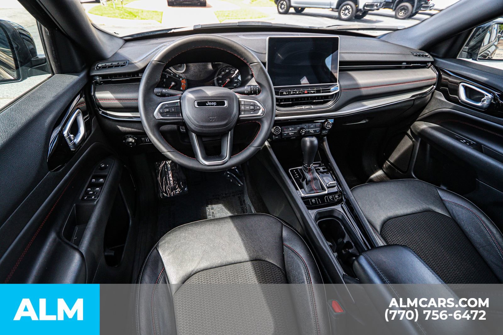 Used 2024 Jeep Compass Trailhawk image 31