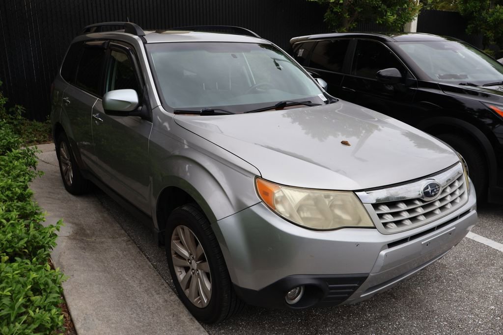 Used 2012 Subaru Forester 2.5X Limited AWD/4WD image 6