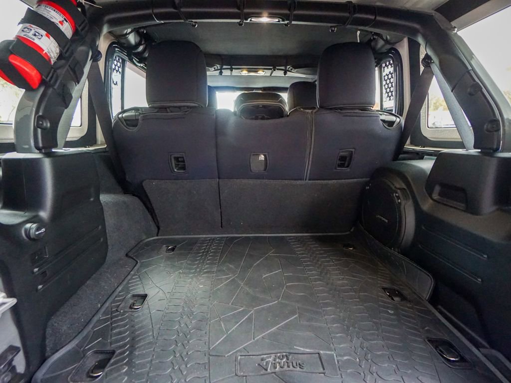 Used 2020 Jeep Wrangler Unlimited Rubicon image 28