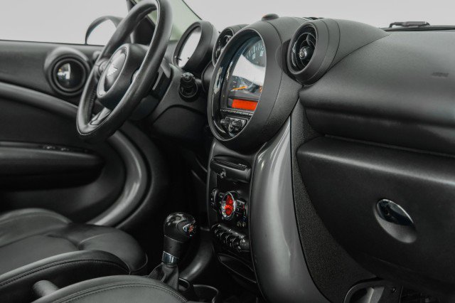 Used 2015 MINI Cooper Countryman S image 24