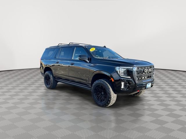 Used 2023 GMC Yukon XL AT4 w/ AT4 Premium Package image 2