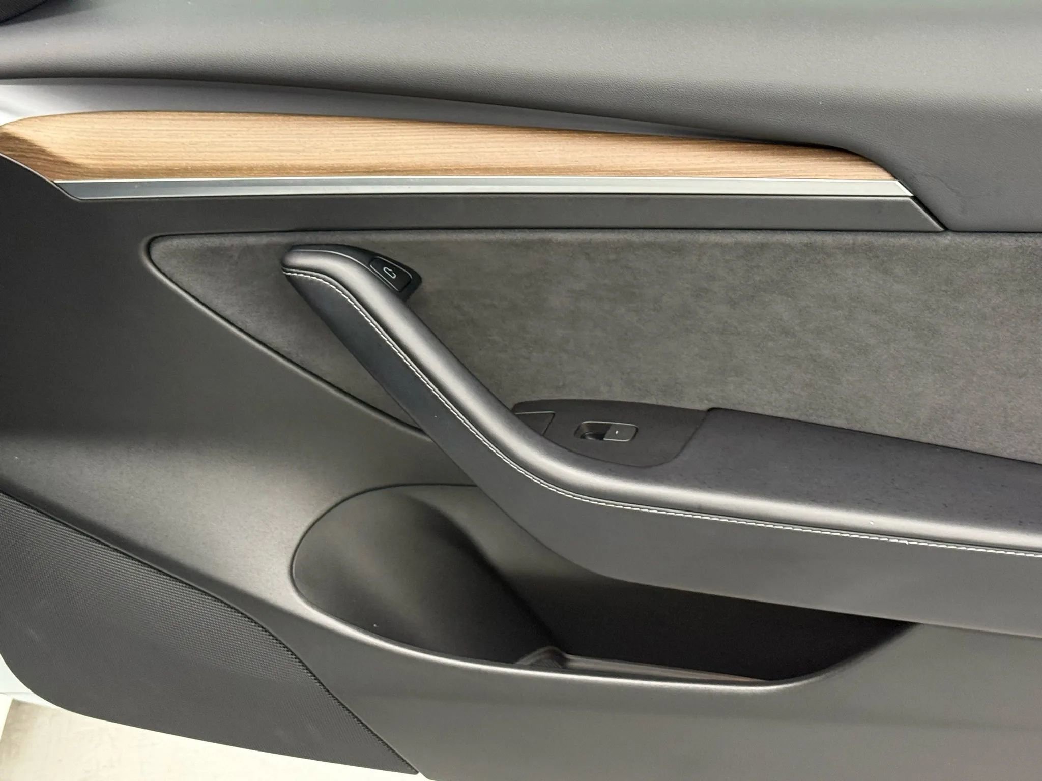 Used 2022 Tesla Model 3 Long Range image 17