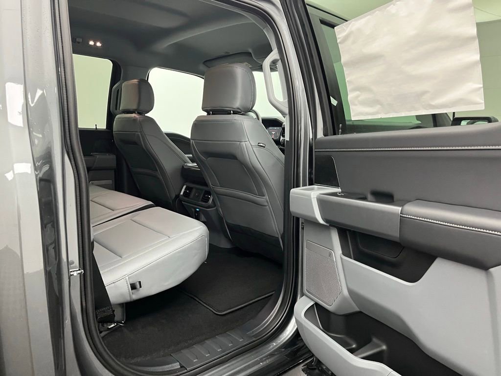 New 2025 Ford F150 Lightning Flash image 30
