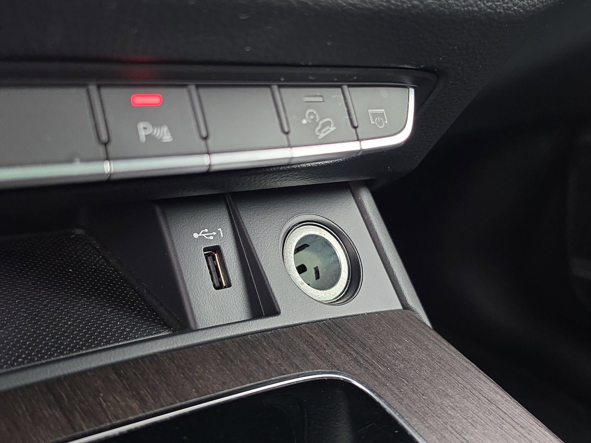 Certified 2023 Audi Q5 2.0T Premium Plus AWD/4WD image 31