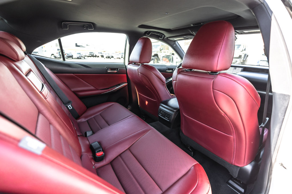 Used 2018 Lexus IS 350 AWD image 24