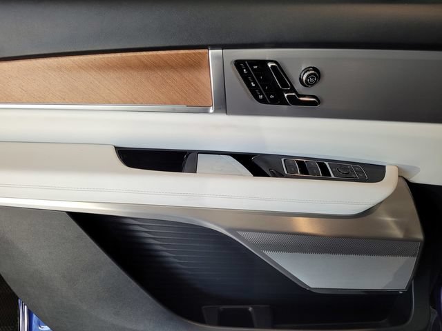 Certified 2026 Cadillac Vistiq Sport AWD/4WD image 18