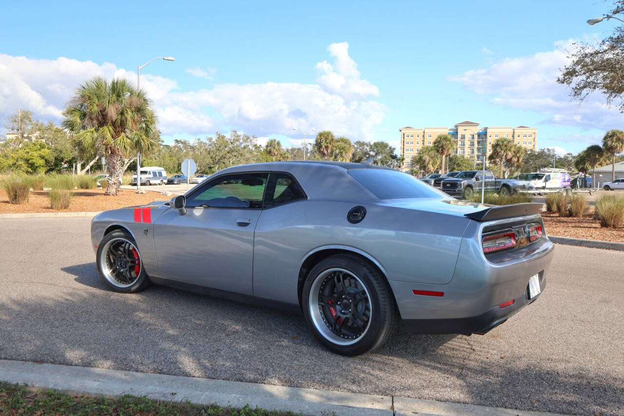 Used 2015 Dodge Challenger SRT Hellcat image 30
