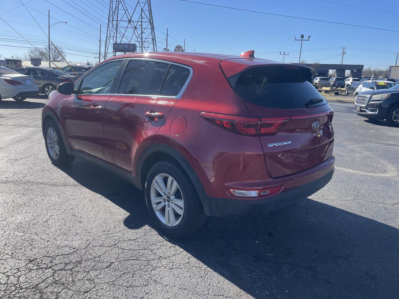 Used 2018 Kia Sportage LX image 3
