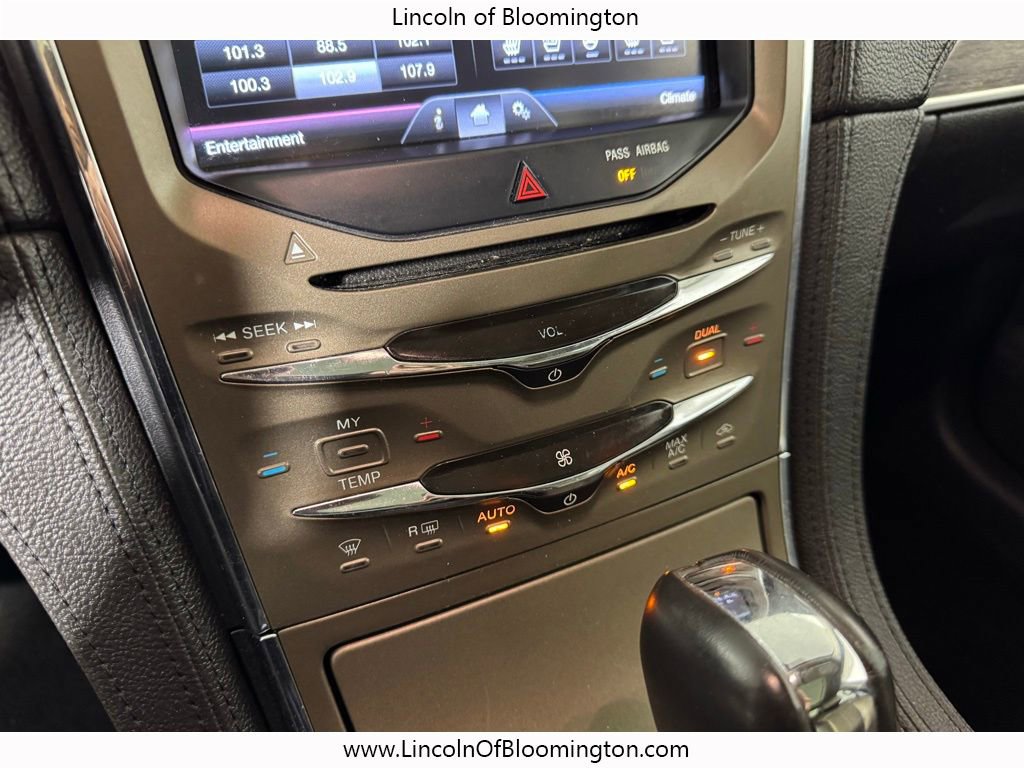 Used 2013 Lincoln MKX AWD image 37
