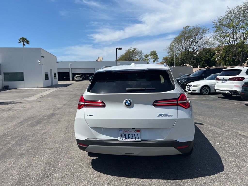 Certified 2025 BMW X3 xDrive30i image 5
